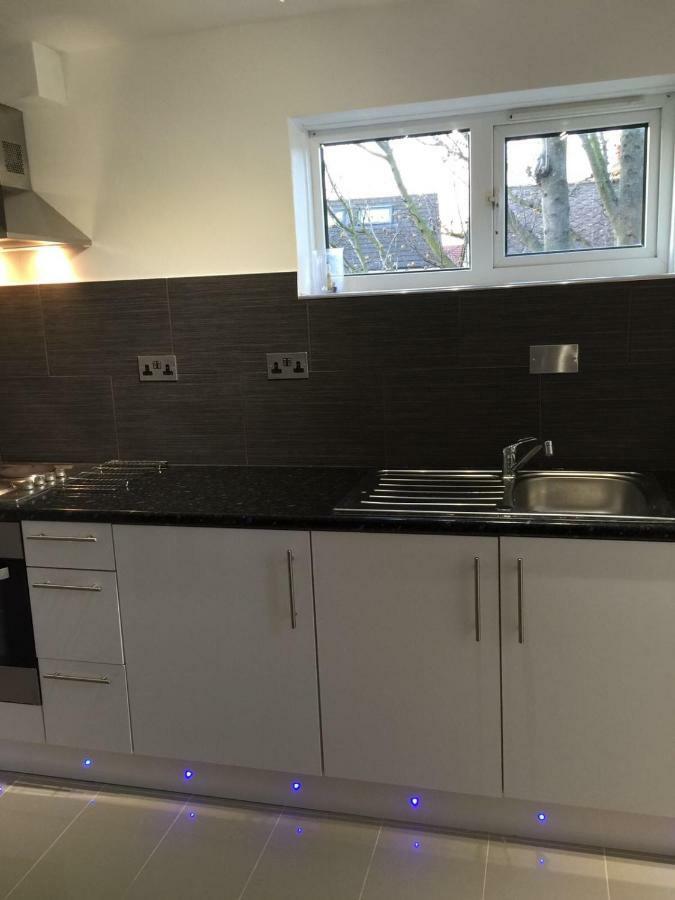 Appartement Cosy 2 Bedroom -heathrow Airport *